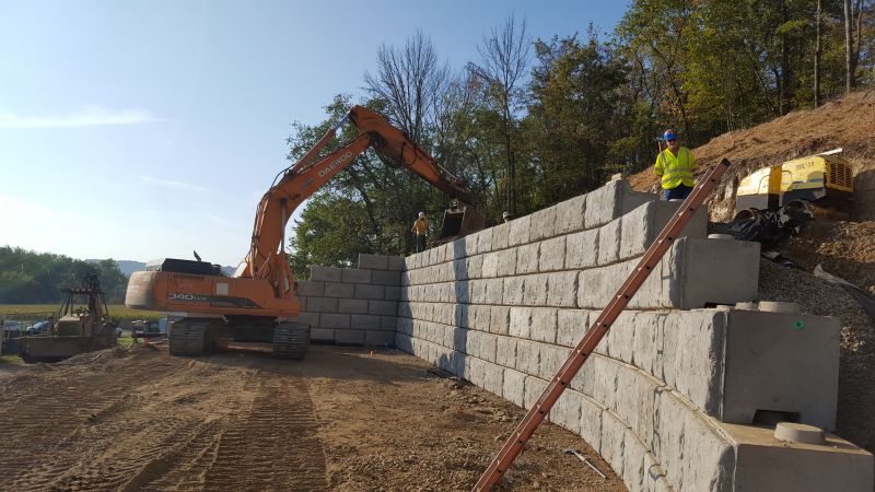Retaining Wall around new Headworks Building